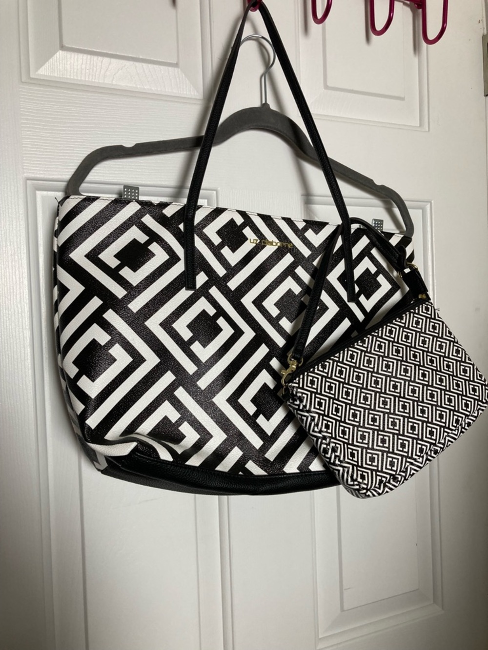 Liz Claiborne Black and White Geometric Tote with Matching Pouch